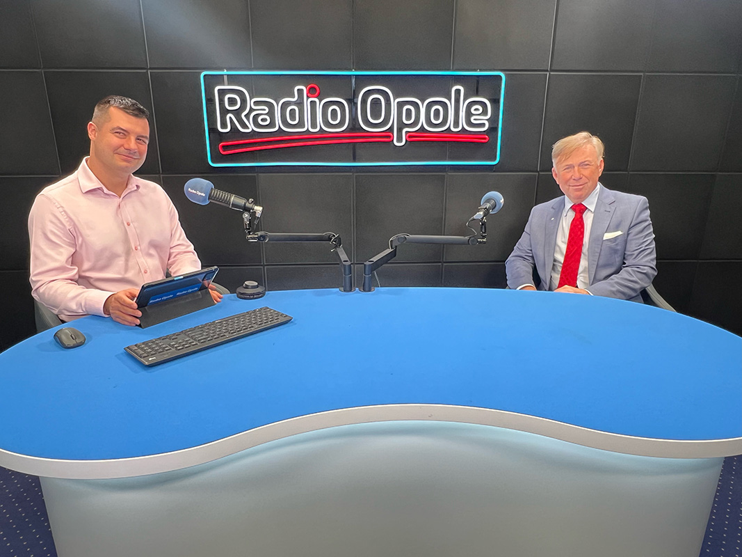 Coroczne spotkanie w siedzibie KH w Opolu , na zdjęciu Wojewoda Opolska Pani Monika Jurek,   Prezydent Opola Arkadiusz wiśniewski , Vivemarszałkini Województwa Opolskiego Zuzanna Donath- Kasiura oraz korpus dyplomatyczny 