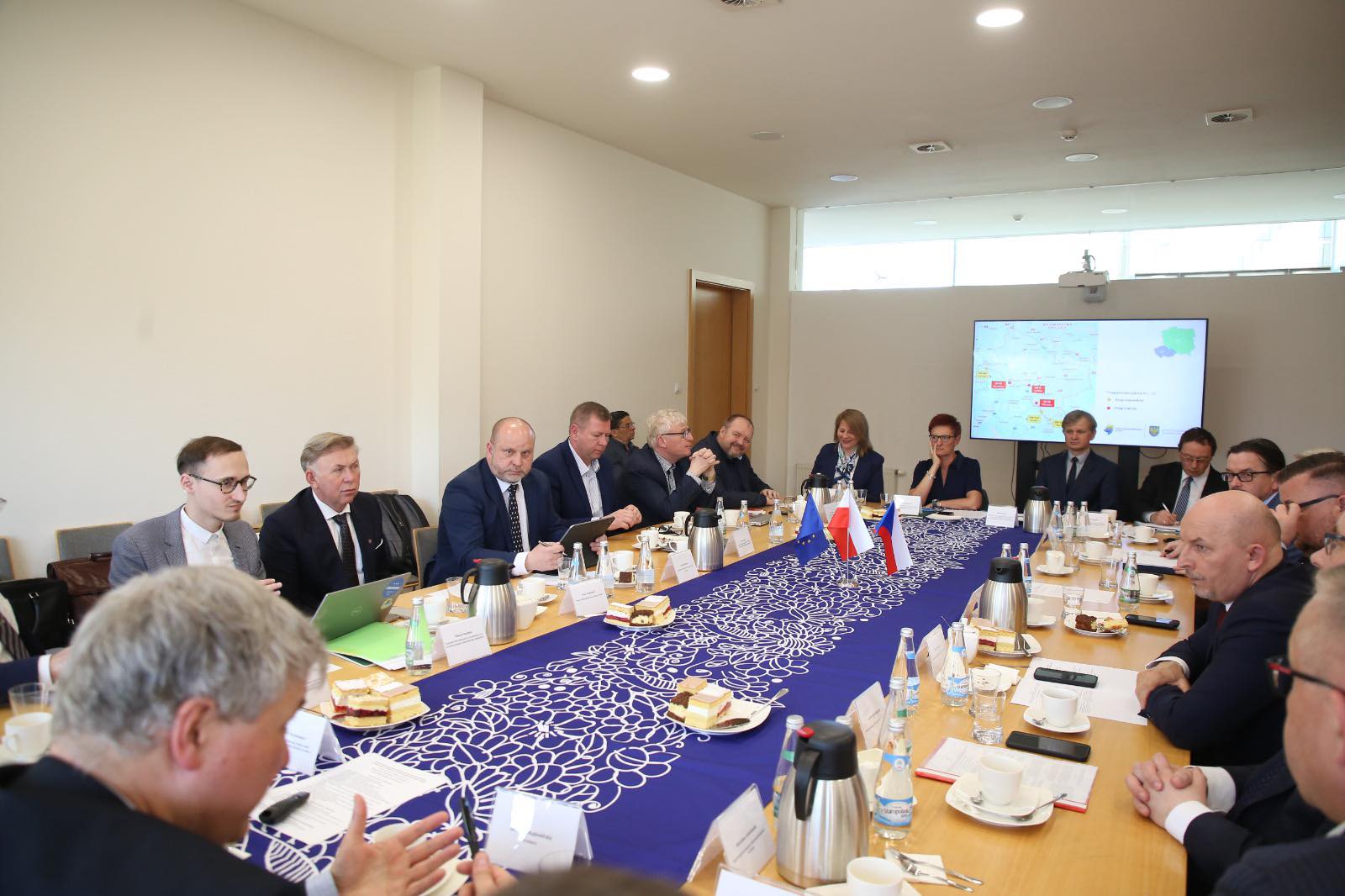 spotkanie w urzędzie miejskim w opolu